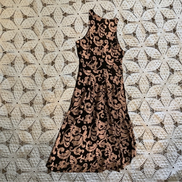 Guess Dress NWT - Picture 2 of 9